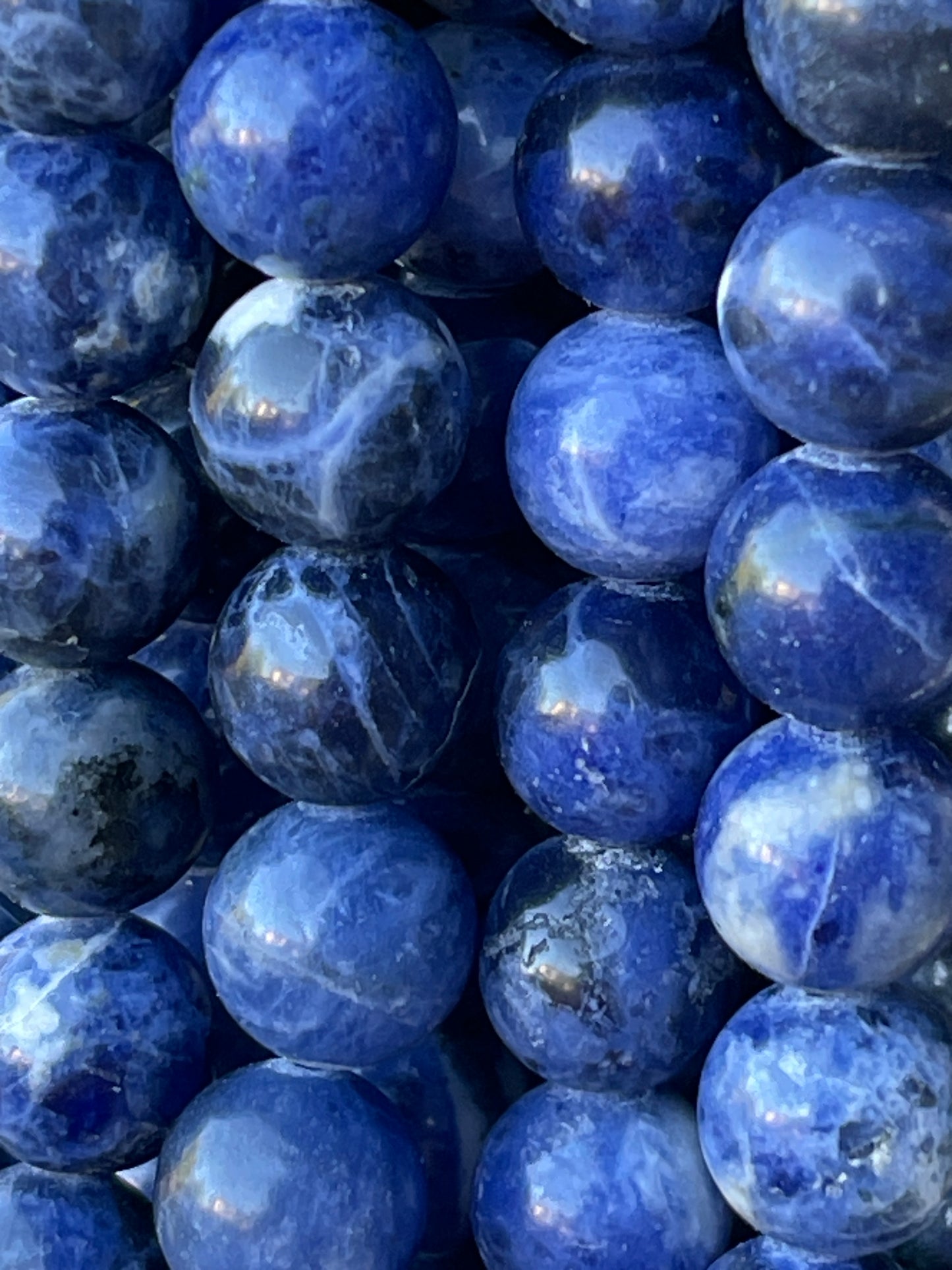 Sodalite round ball 10mm