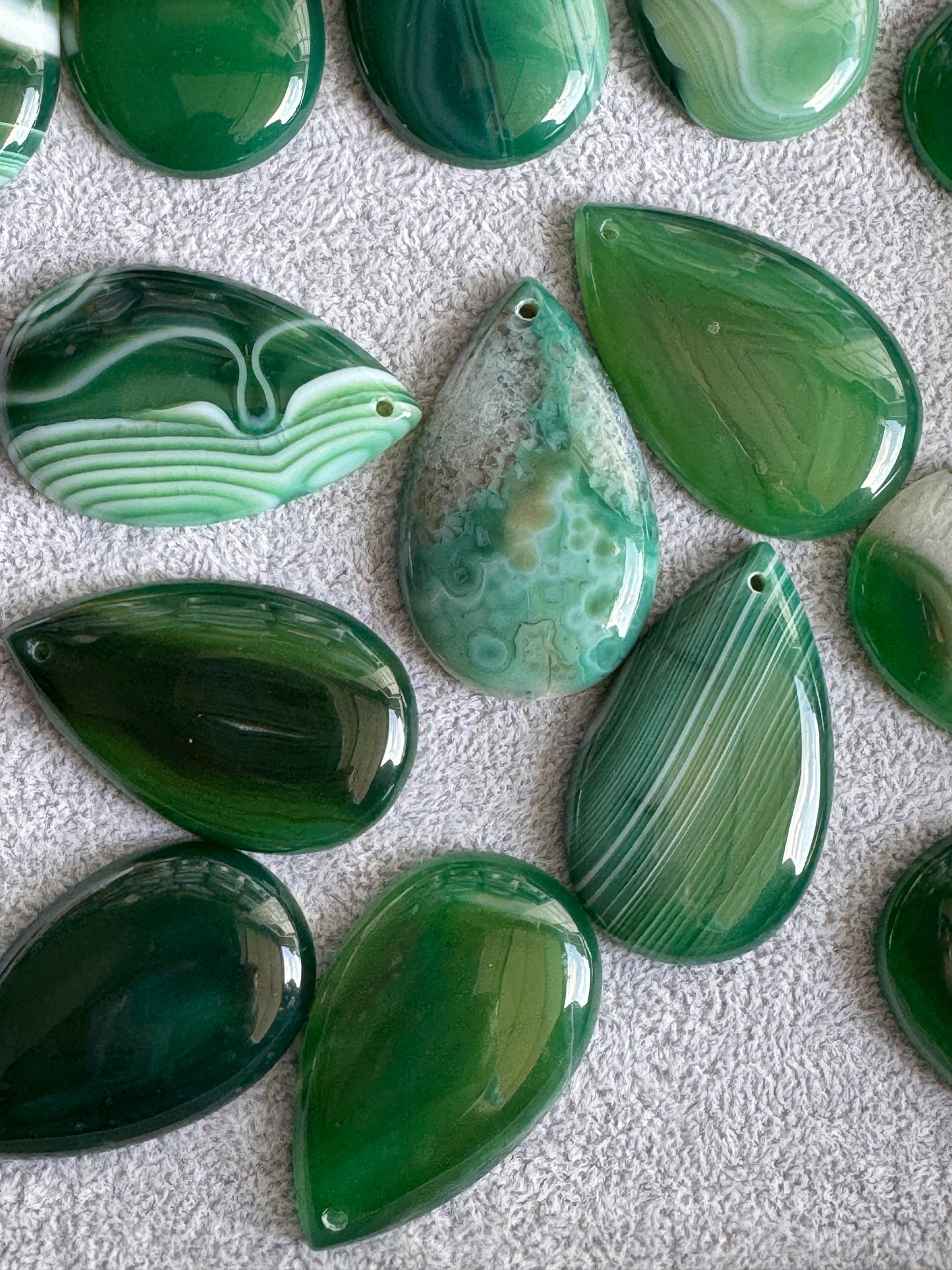 Tear Drop Agate Pendant