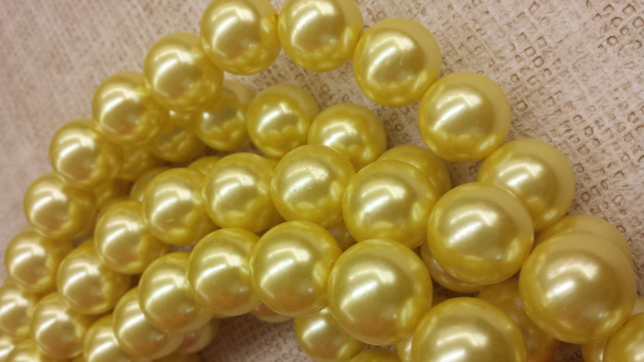 18mm Acrylic Pearls AP41