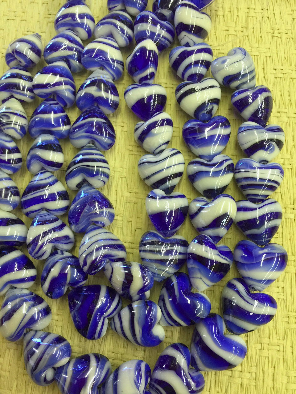 20mm x 20mm Lampwork Hearts LB17