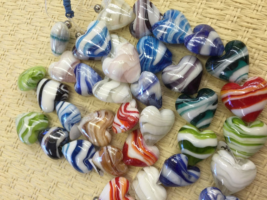 25 x 25mm Lampwork Hearts LB15