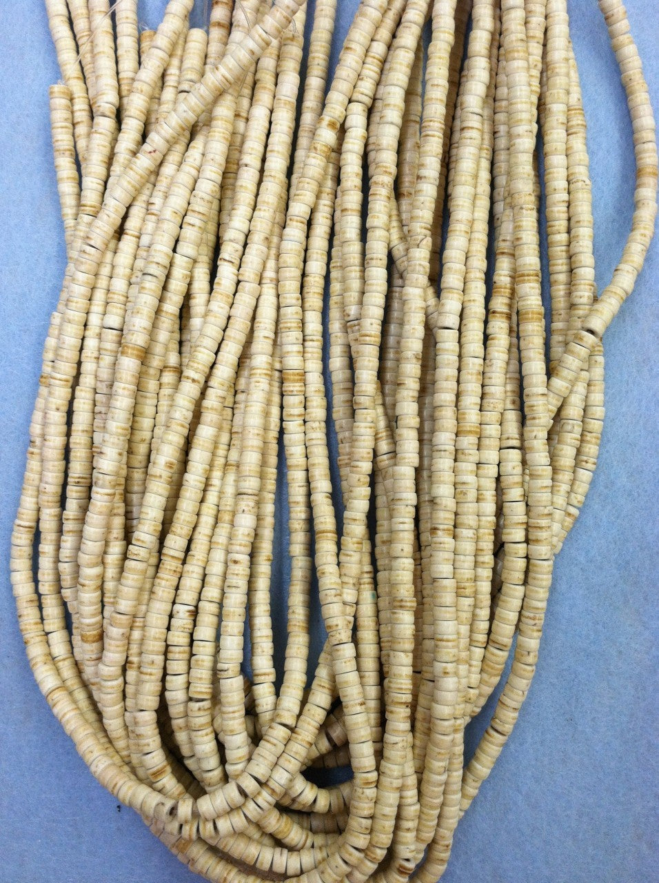 3 x 4mm Heshi Magnesite MG52