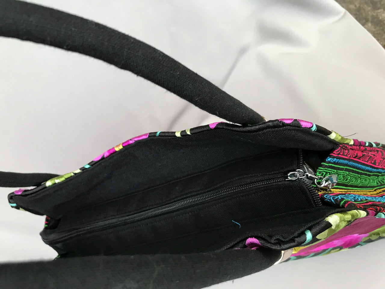 Embroidered Shoulder Purse EP69