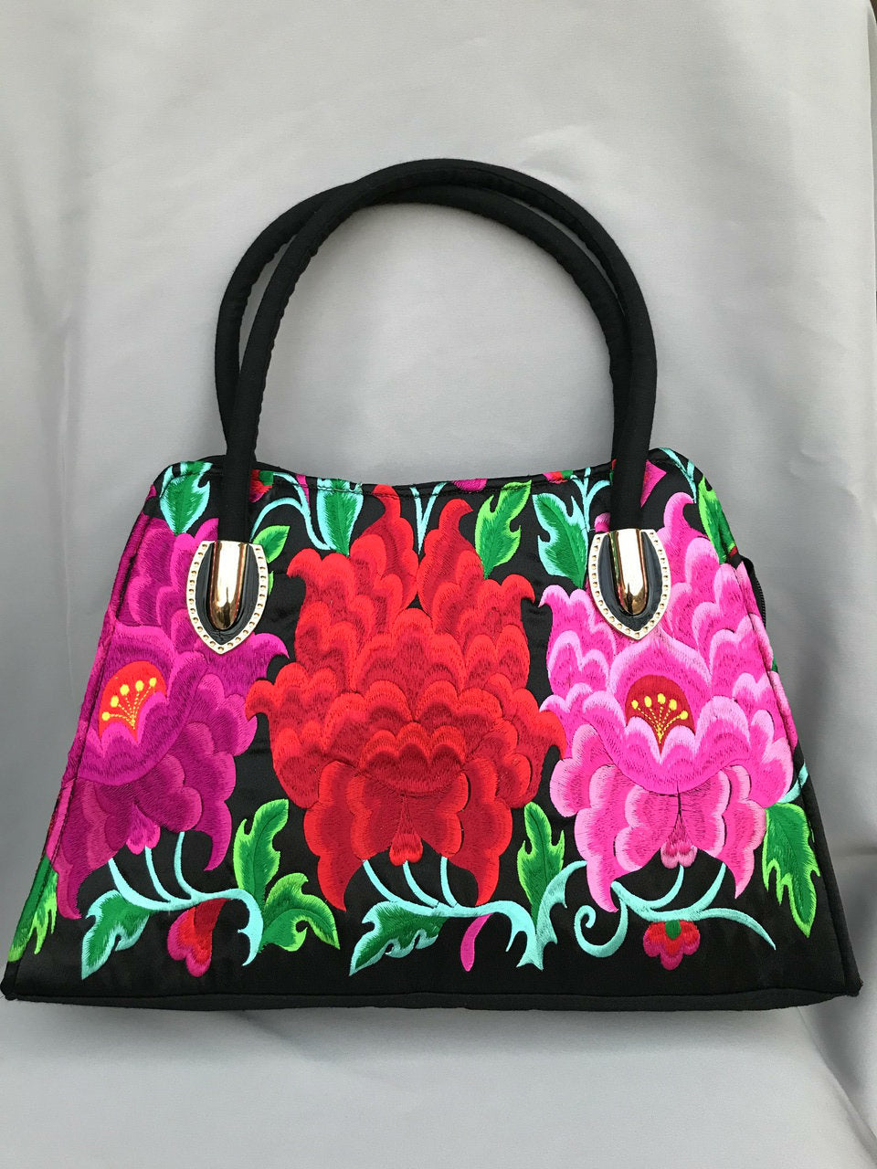 Embroidered Shoulder Purse EP71