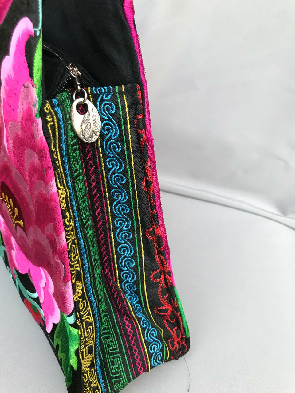 Embroidered Shoulder Purse EP71