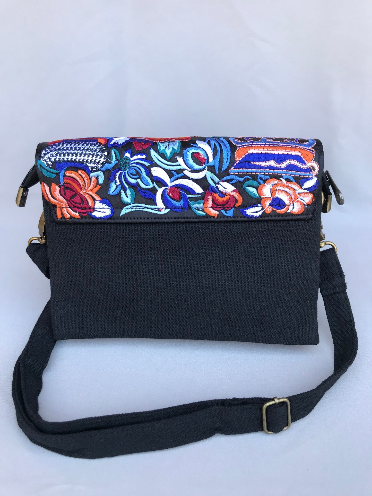 Cross Body Purse EP70